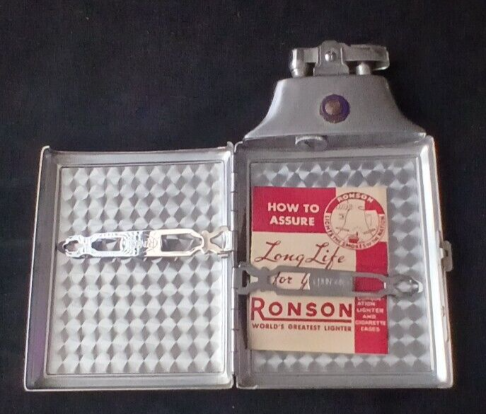 Vintage Ronson MasterCase Cigarette Case Lighter Combo Art Deco-Rare