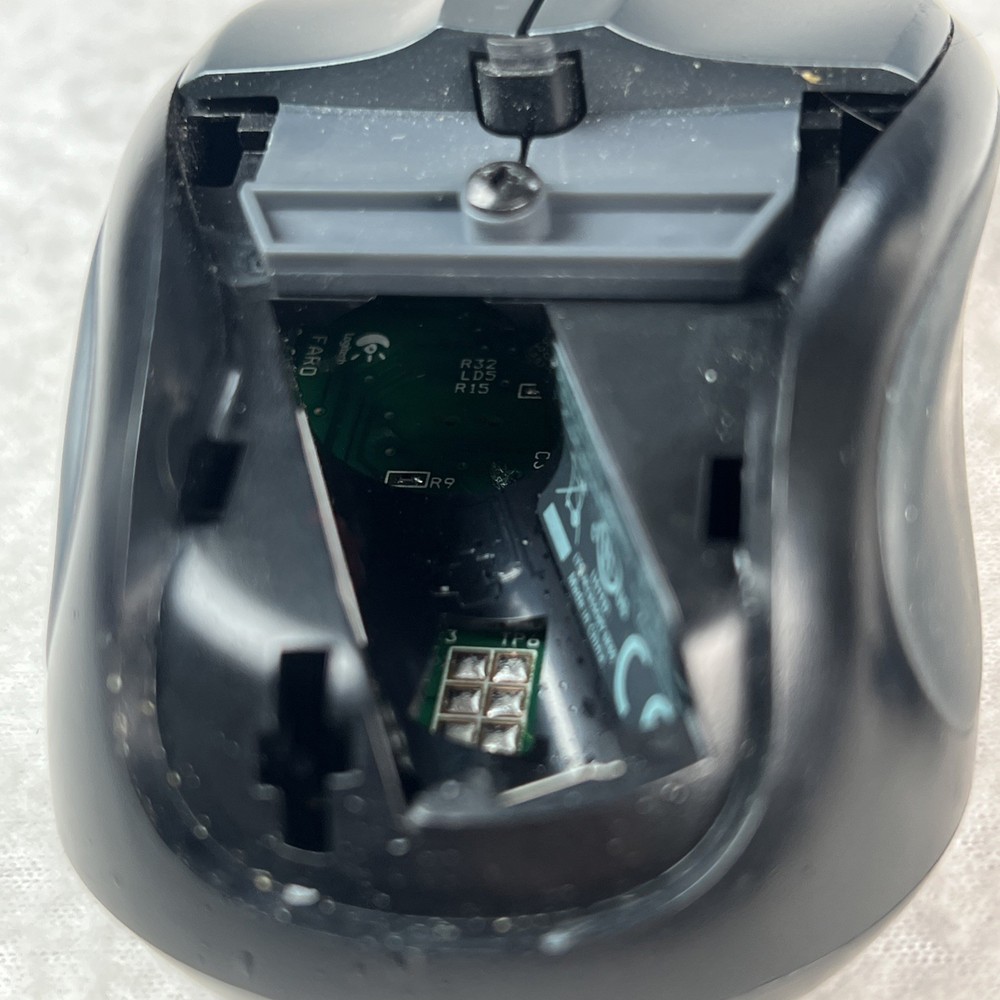 Logitech Wireless Travel Mouse M-RBS136 Black/Grey Complete with Receiver EUC