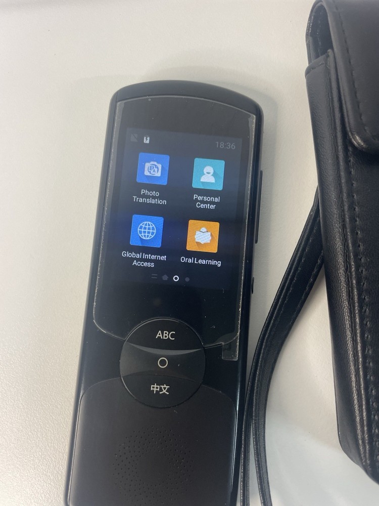 iFLYTEK Easy Trans 800 2.0 Portable Smart Electronic Voice Language Translator