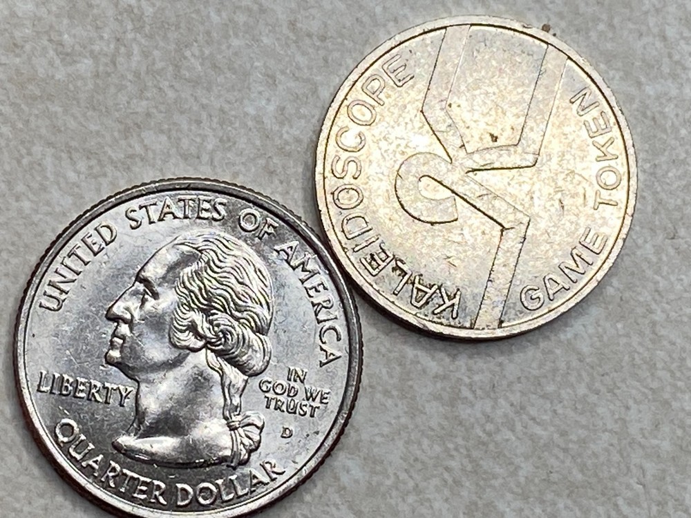 Kaleidoscope Game Arcade Token T8427