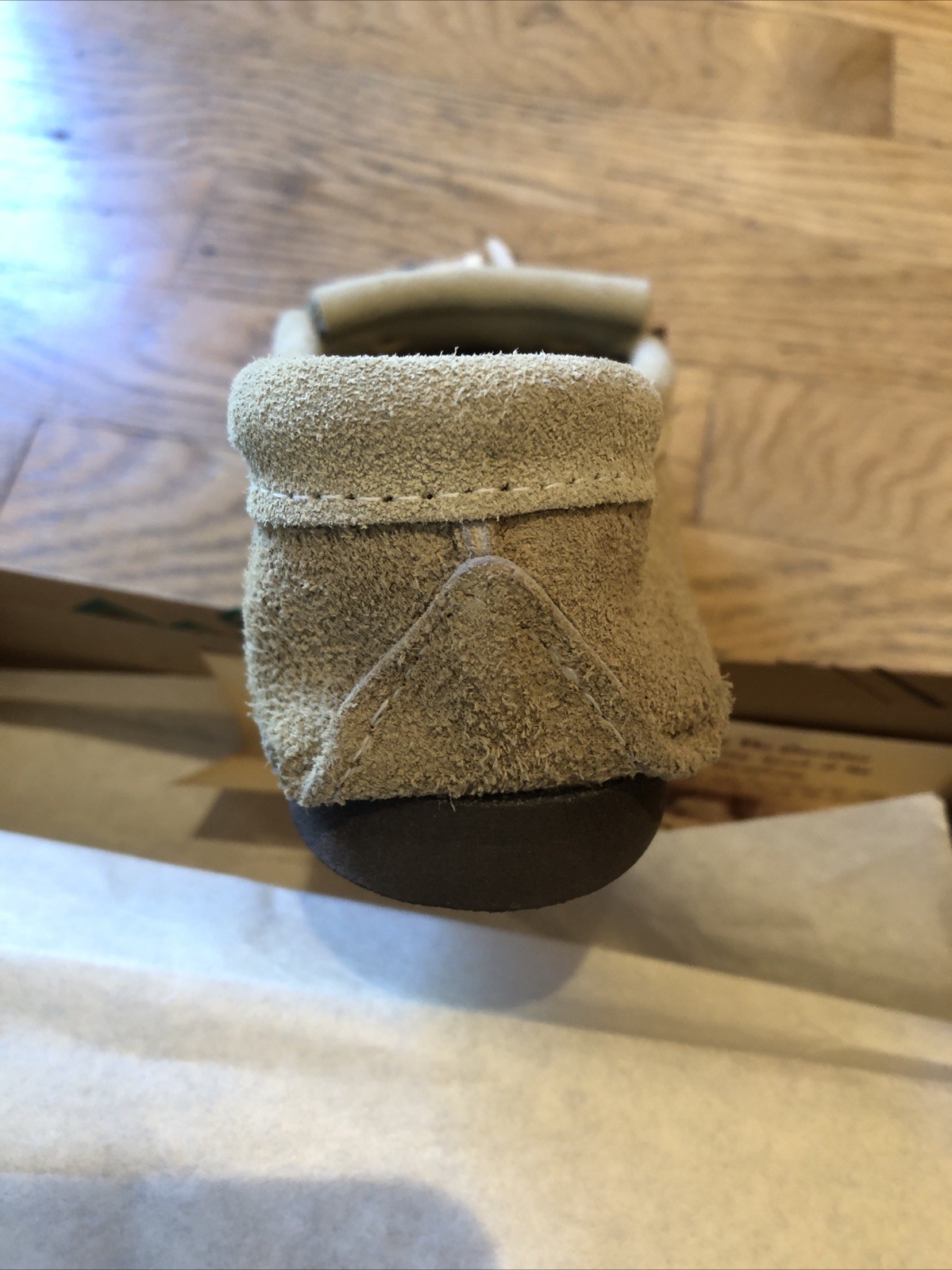 Vintage Genuine Indian The Cherokees Moccasins Size F 7 Natural NEW Q