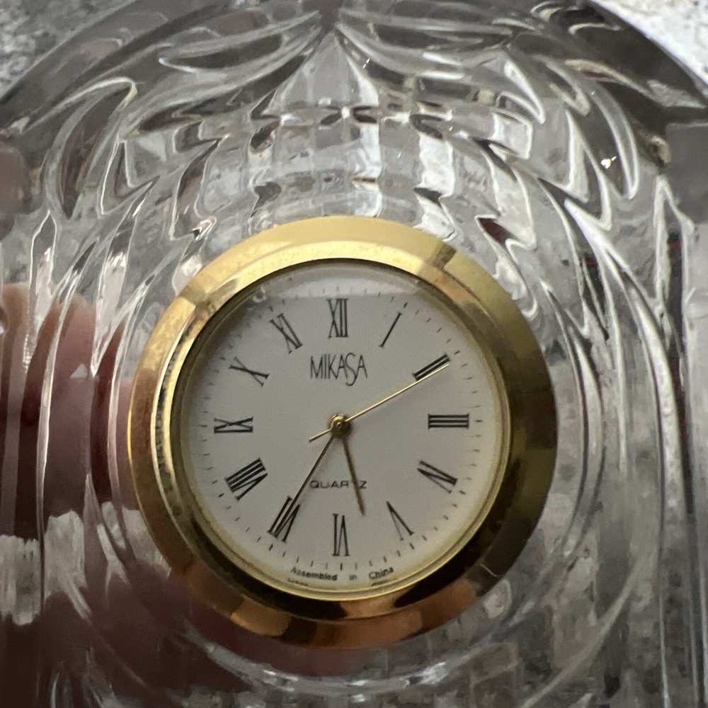 mikasa crystal desk clock