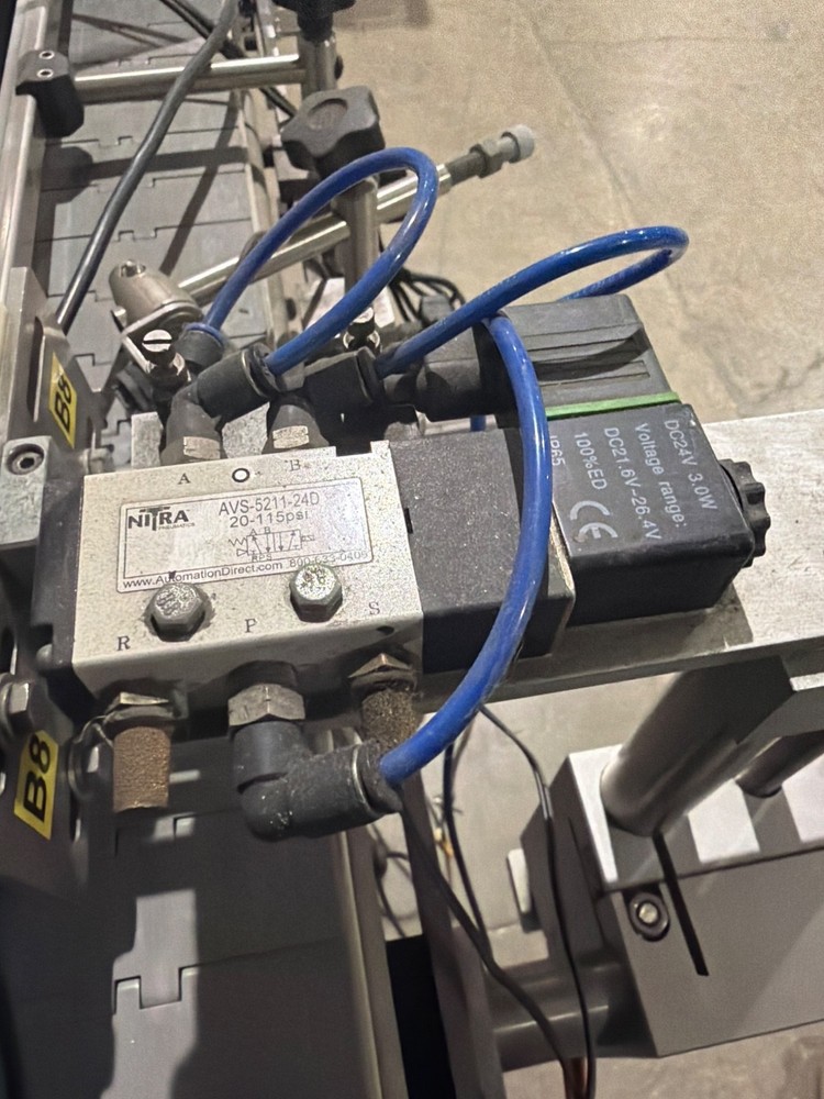 SLATE PACKAGING SYSTEMS Automatic Wraparound Labeler USED