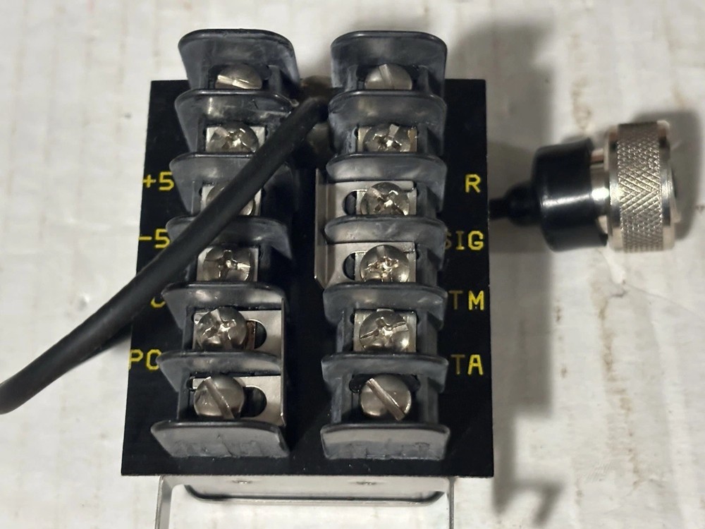 Intrinsically Safe Pre-Amplifier 035371