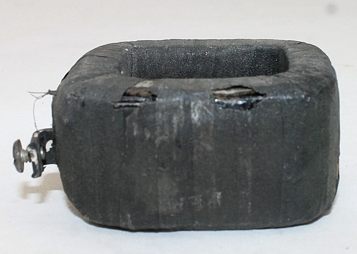 Allen-Bradley RC3606 Coil (Missing Screw)