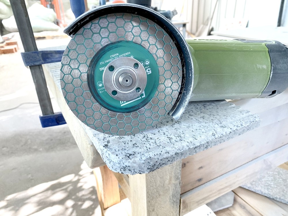 FACHLICH 1pc 115mm Hex-shape Segment Cutting Grinding Disc for Porcelain Tile