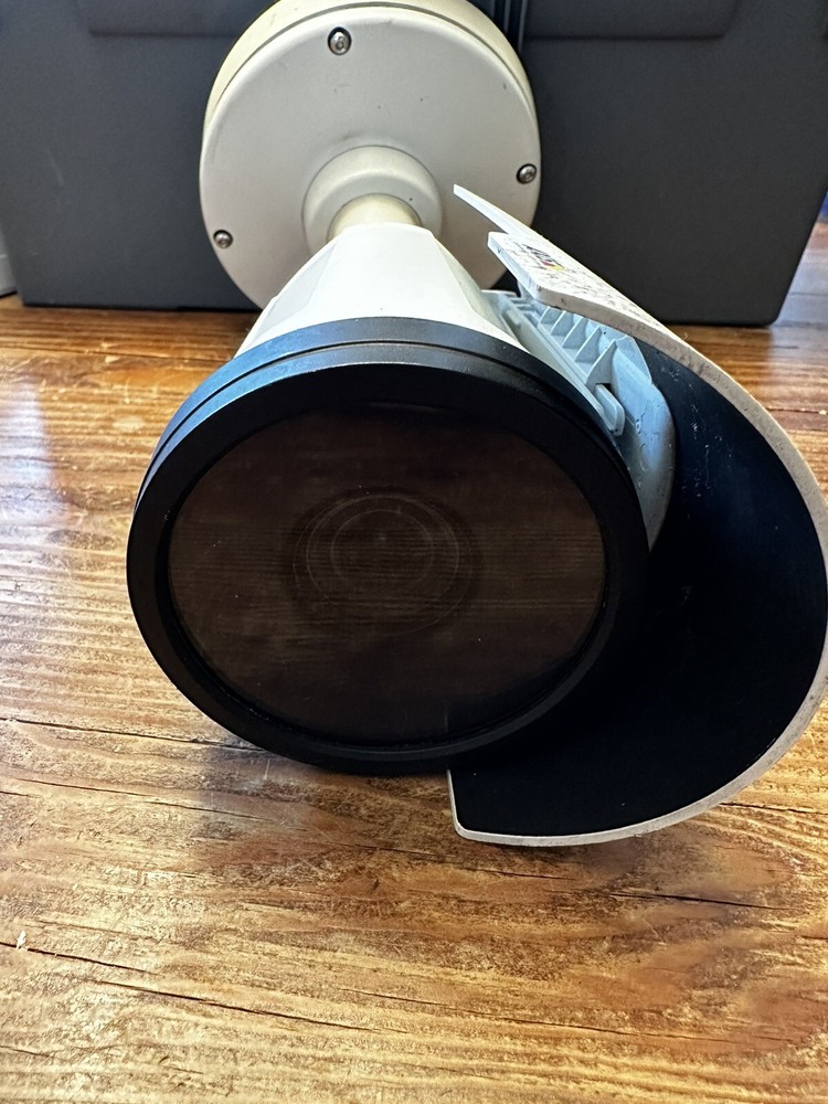 Axis P1428-E 0637-001 Bullet Network Security Camera