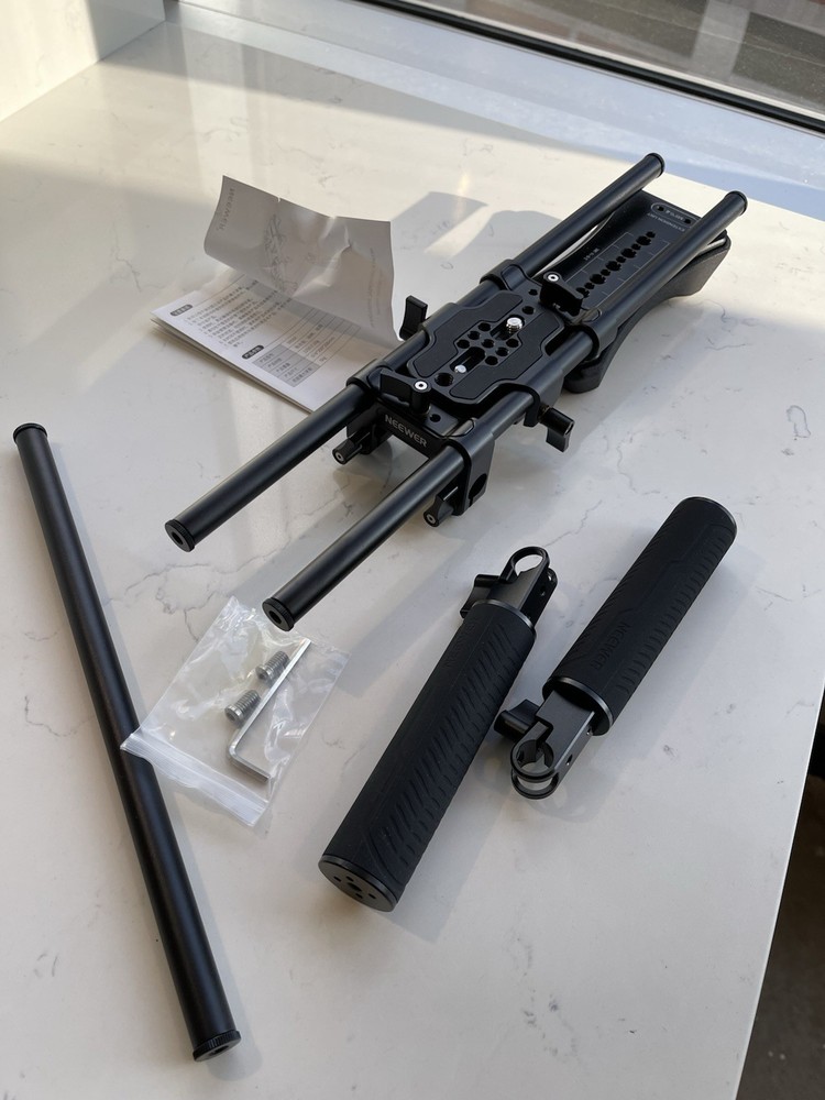 NEEWER SR004 Universal Shoulder Rig Kit