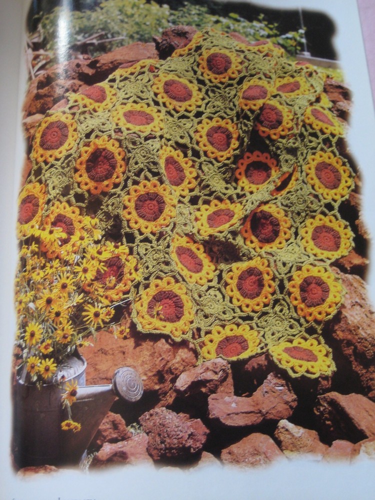 Summer flowers afghan; (#CC606-149) vintage crochet pattern