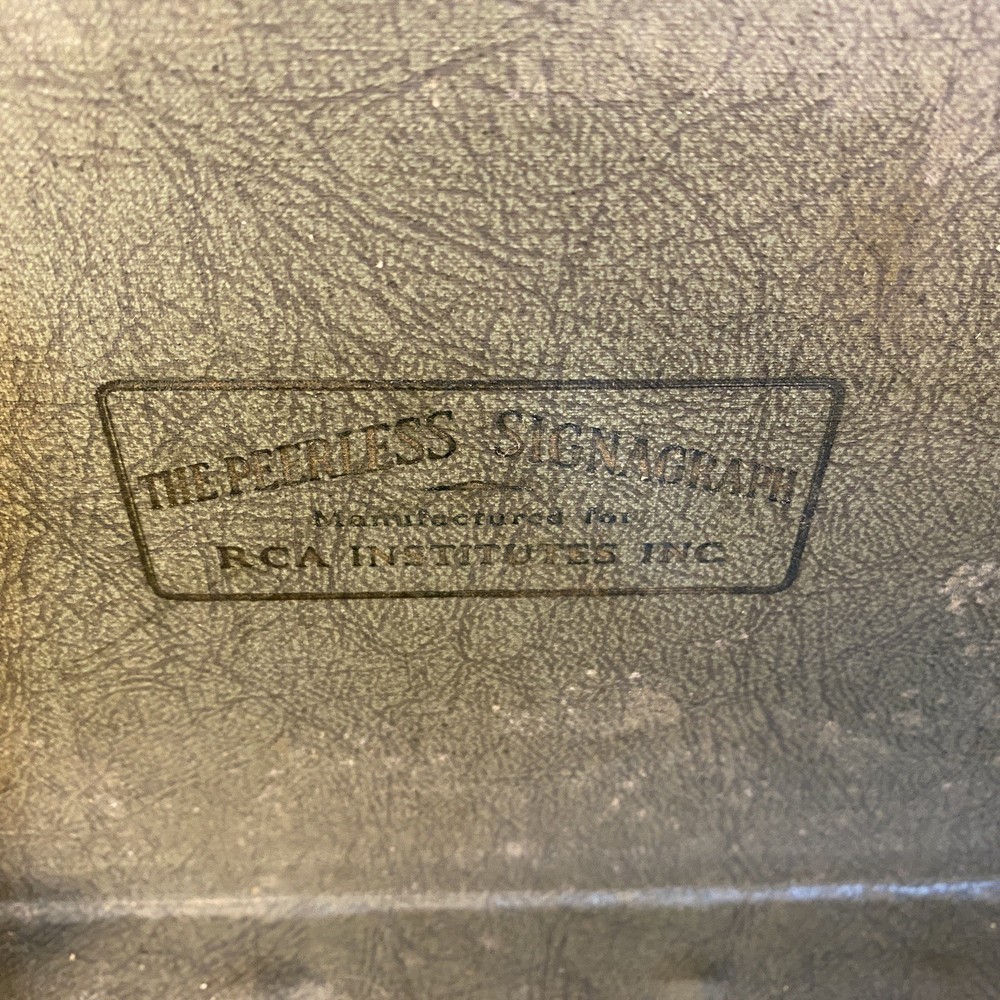 The Peerless Signagraph RCA Morse Code Training Machine W/ 3 Rolls