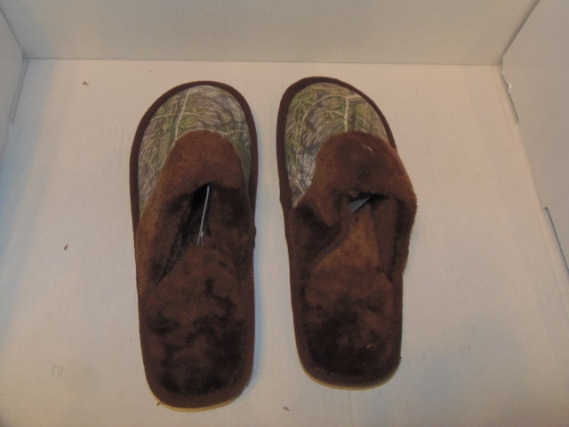 SLIPPERS - MEN - MOSSY OAK - "OBSESSION" - SIZE MEDIUM ( G-2x)