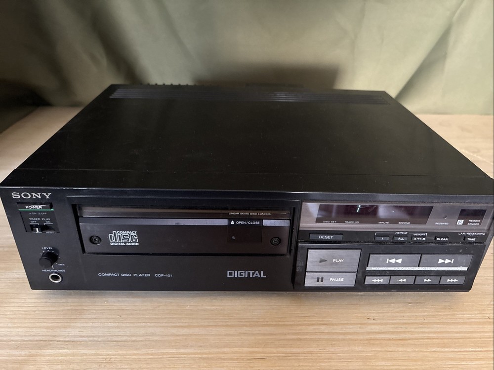Sony CDP-101 CD Player. Drawer Won’t Open, Untested Further