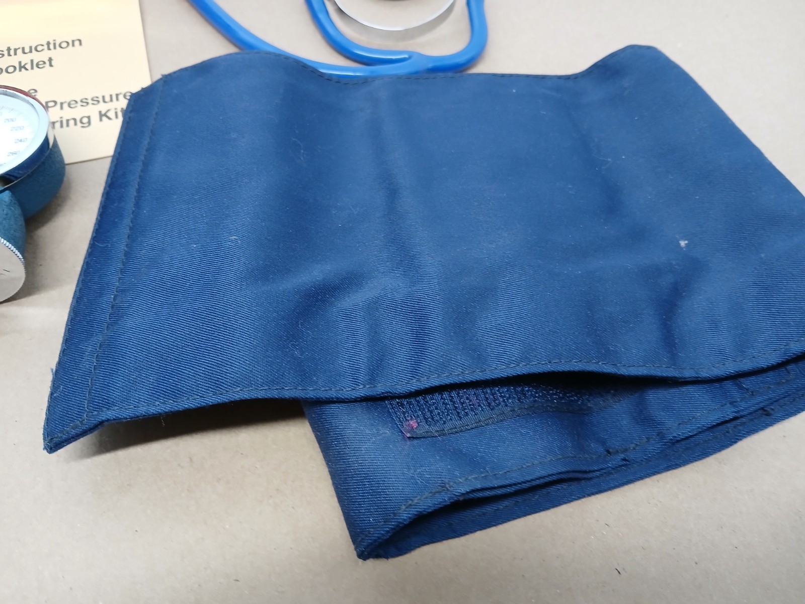 Vintage Lumiscope Home Blood Pressure Monitoring Kit Aneroid w/ Box Japan