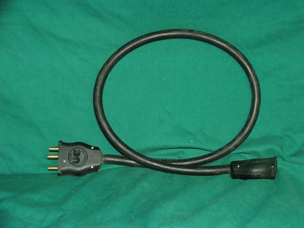 3' - 7" Stage Pin Lighting Cable with Bates style 2P&G Connectors