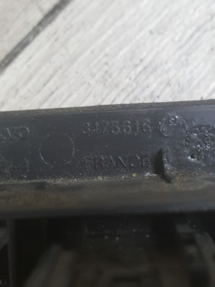 VOLVO VNL SWITCH PANEL FOR DASH PANEL W/ SLEEPER FAN SWITCH 3175616