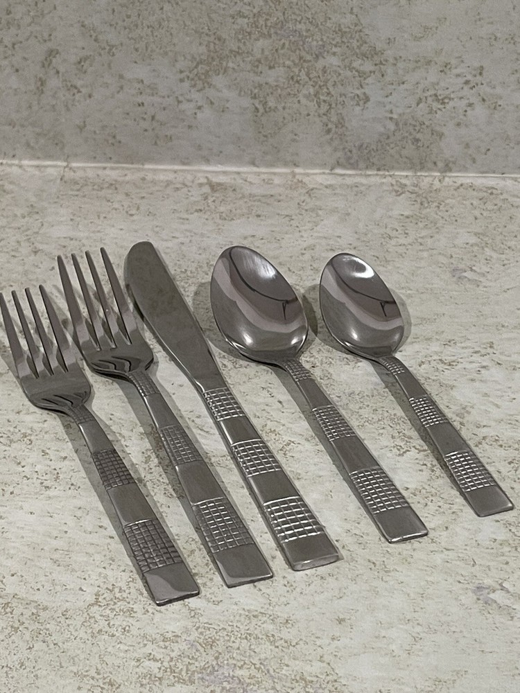 Room Essentials Circa Stainless Steel Flatware 5-Piece Set Replacement