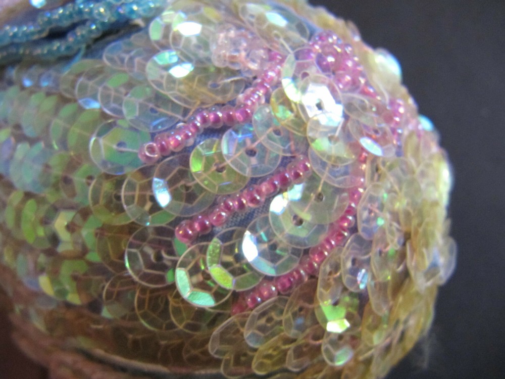 Sequin Beaded Easter GREEN Bunny Rabbit Egg Trinket Box Candy Container