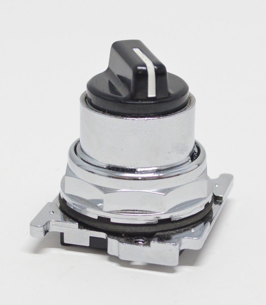 NEWCutler-Hammer 212-232 2 Position Selector Switch
