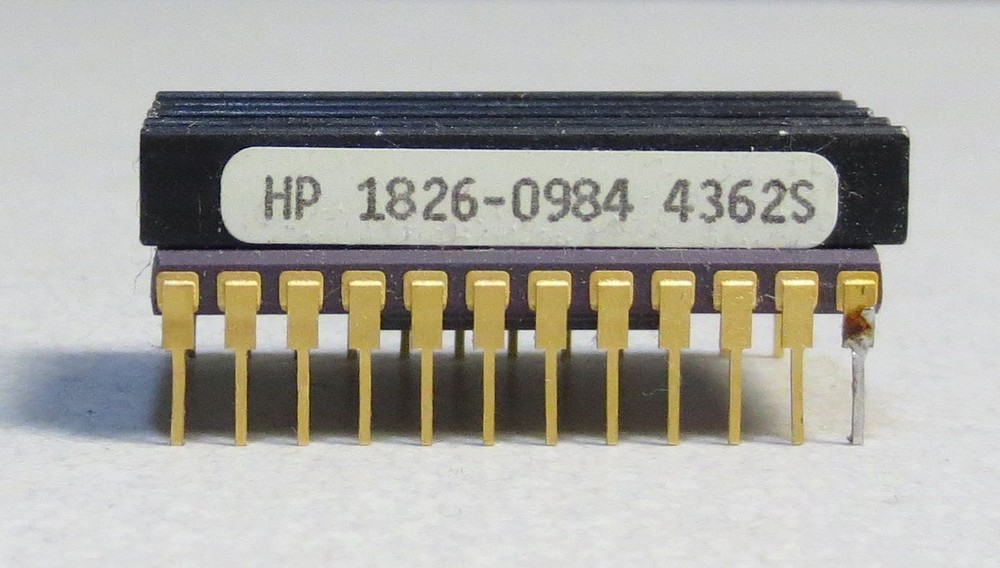 HP 1826-0984 IC for HP 8116A Pulse Generator