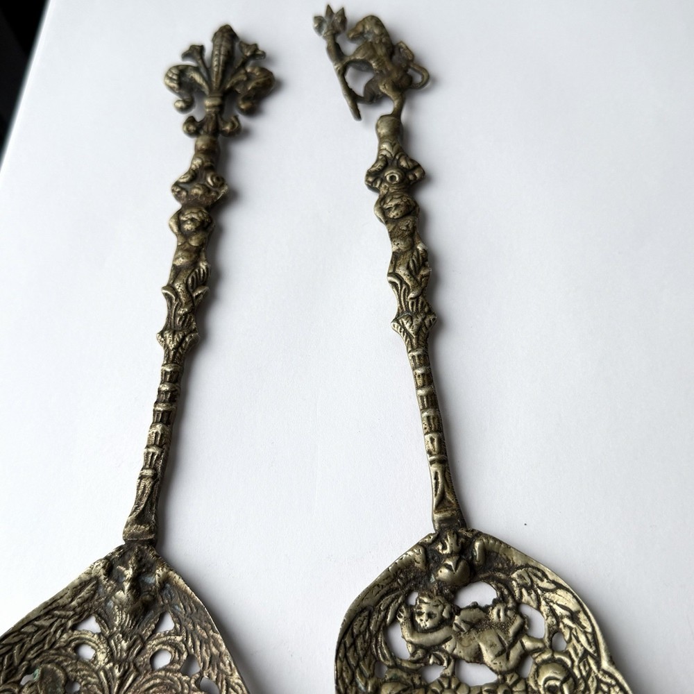 Vintage UGO BELLINI Serving Spoon & Fork Ornate Silver Plate- Cherubs Lion Italy