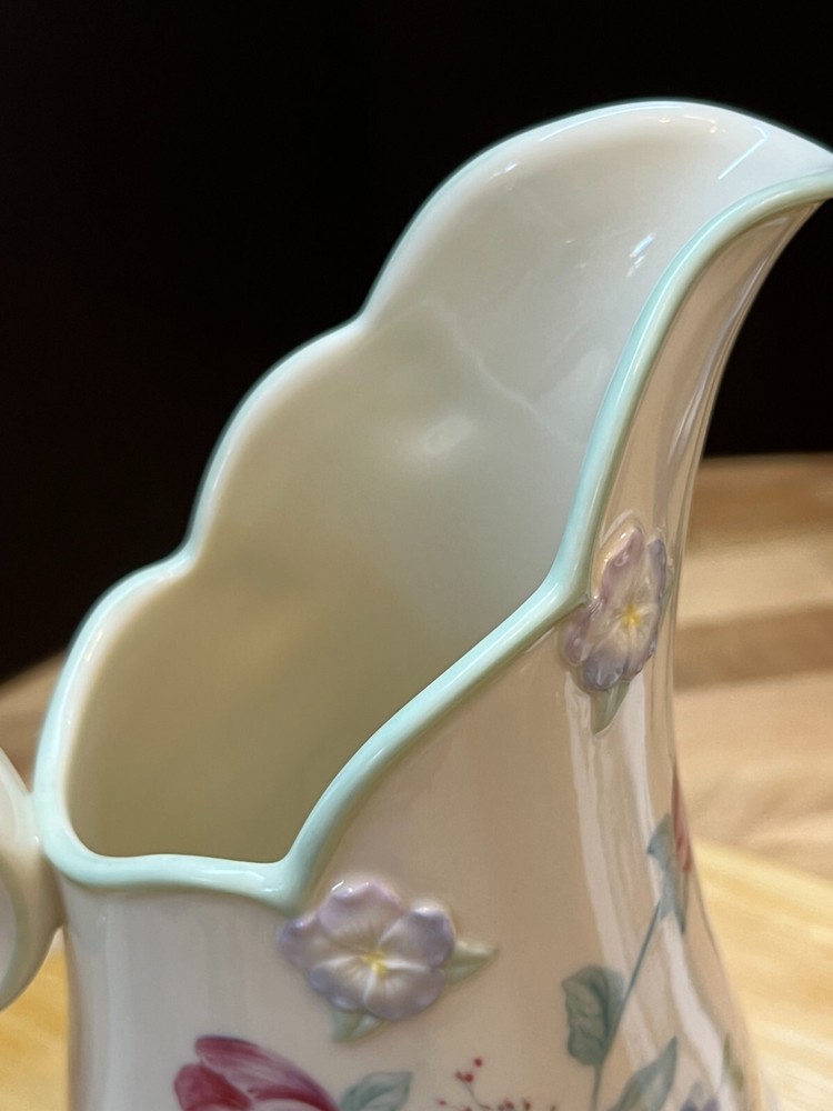 Lenox Spring Bouquet Pattern Embossed Flowers Ribbed 10" Pitcher 2003