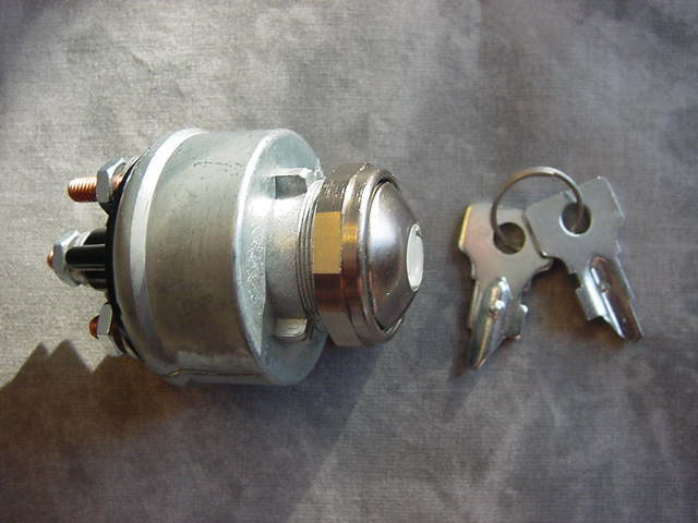 CASE COLT 1963-1965 IGNITION SWITCH
