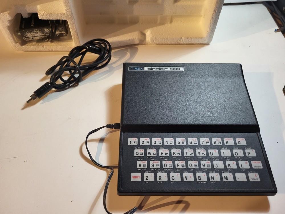 Timex Sinclair 1000 Personal Computer + Ram + Grimms Fairy Trails