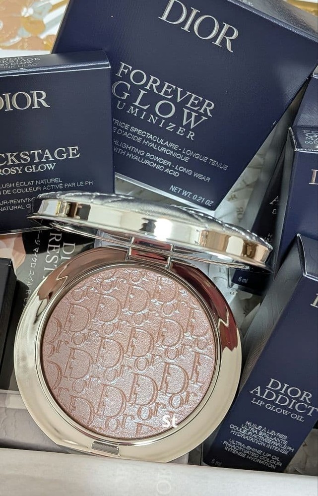 Dior Forever Glow Luminizer 831 Sugarcane Highlighter (Spring 2026)