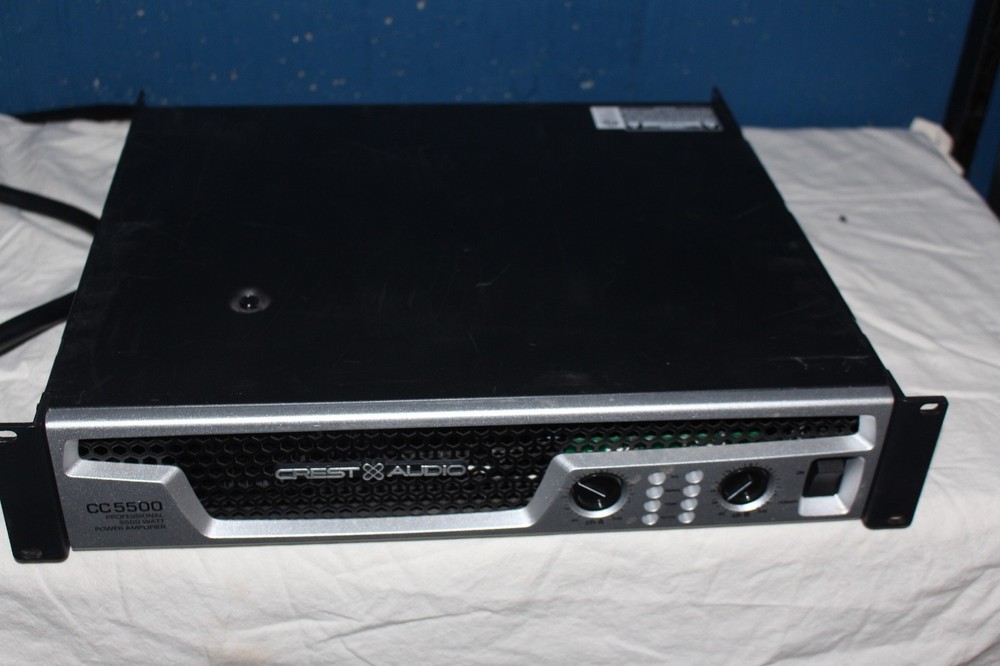 Crest Audio CC 5500 Professional Power Amplifier
