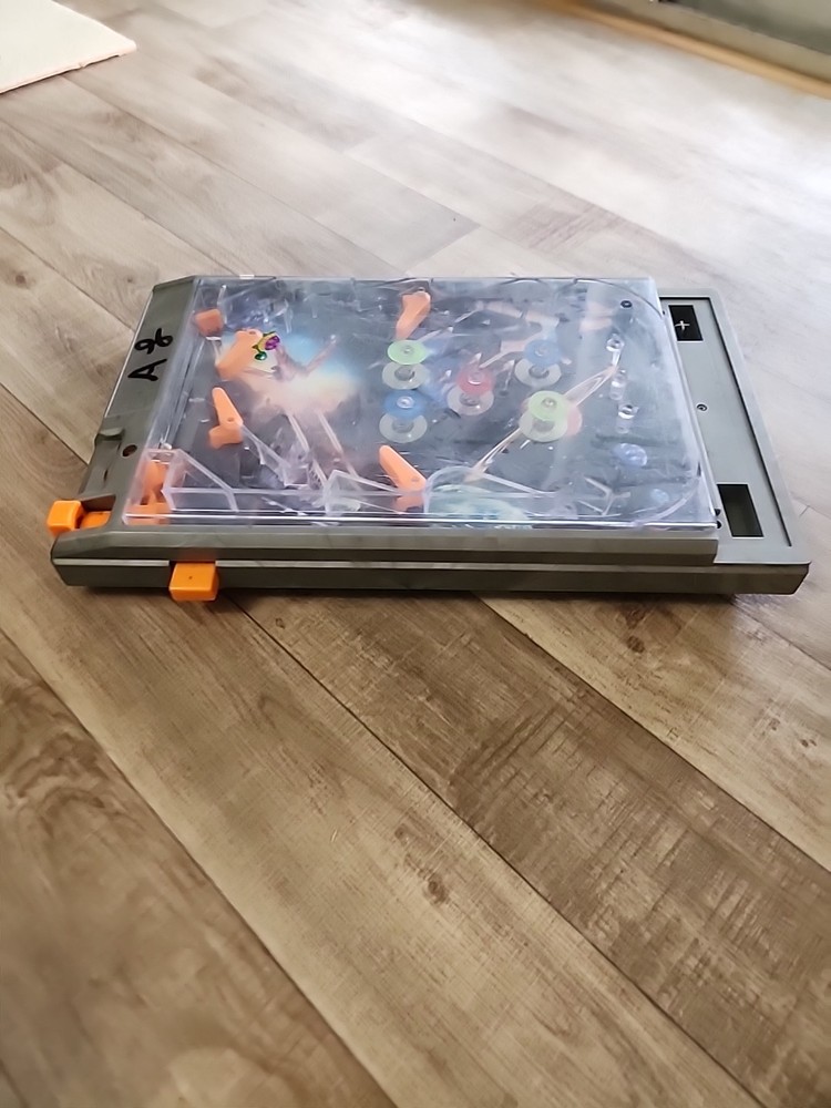Totes Tabletop Pinball Sci Fi Space Ship Planets Game Works Missing Head Parts