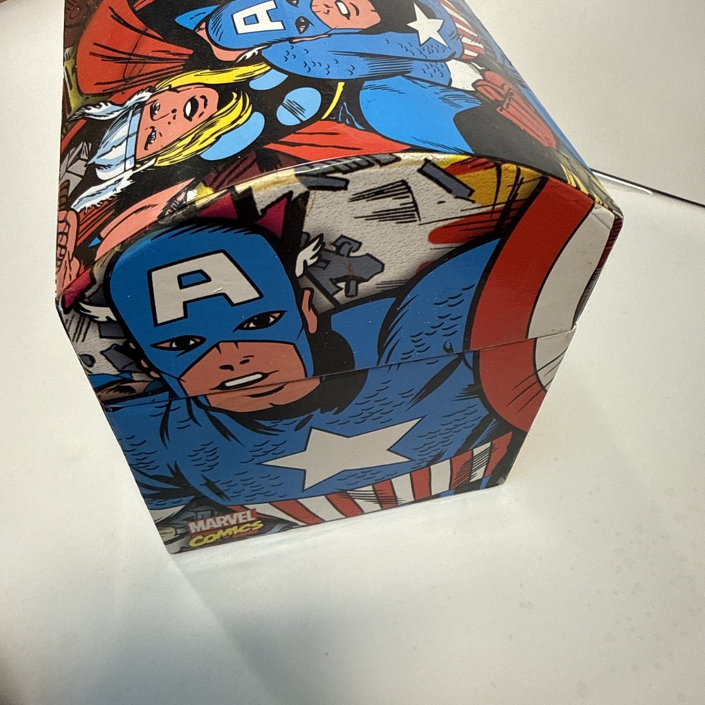 Small Marvel Comics Storage\toy chest
