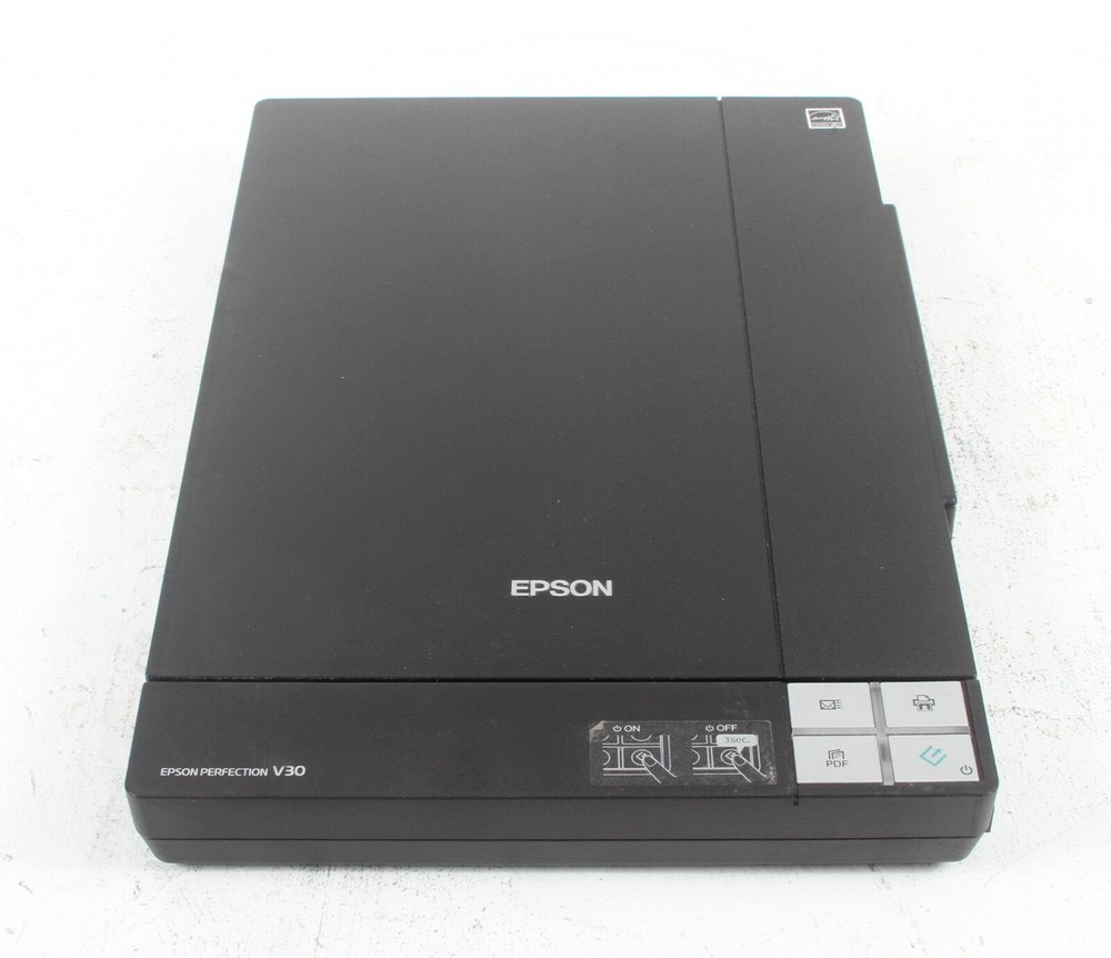 Epson Perfection V30 Flatbed Scanner w/Power Cable