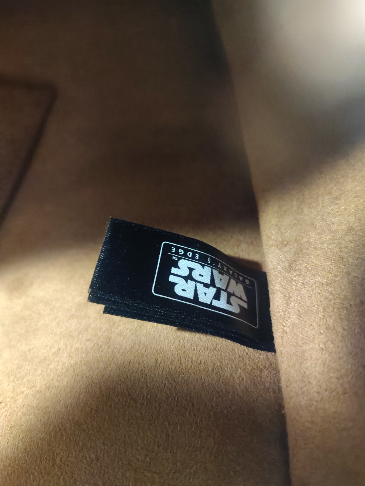 Disney Parks Chewbacca Star Wars Galaxy’s Edge Cross Body Lap Top Snap Bag