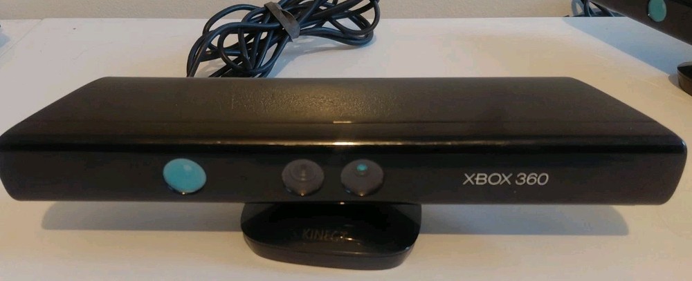 (2) Xbox 360 Kinect Black Model 1414 Sensor Bar