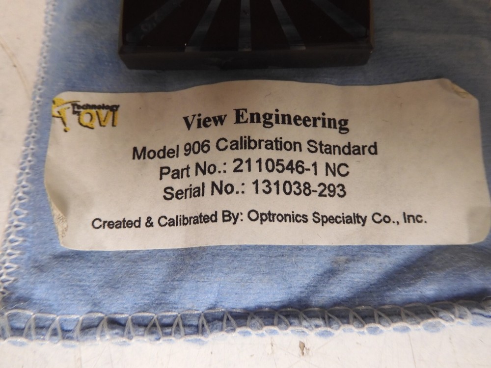 View Engineering - model 906 - Calibration/Alignment Standard in case - PZ72