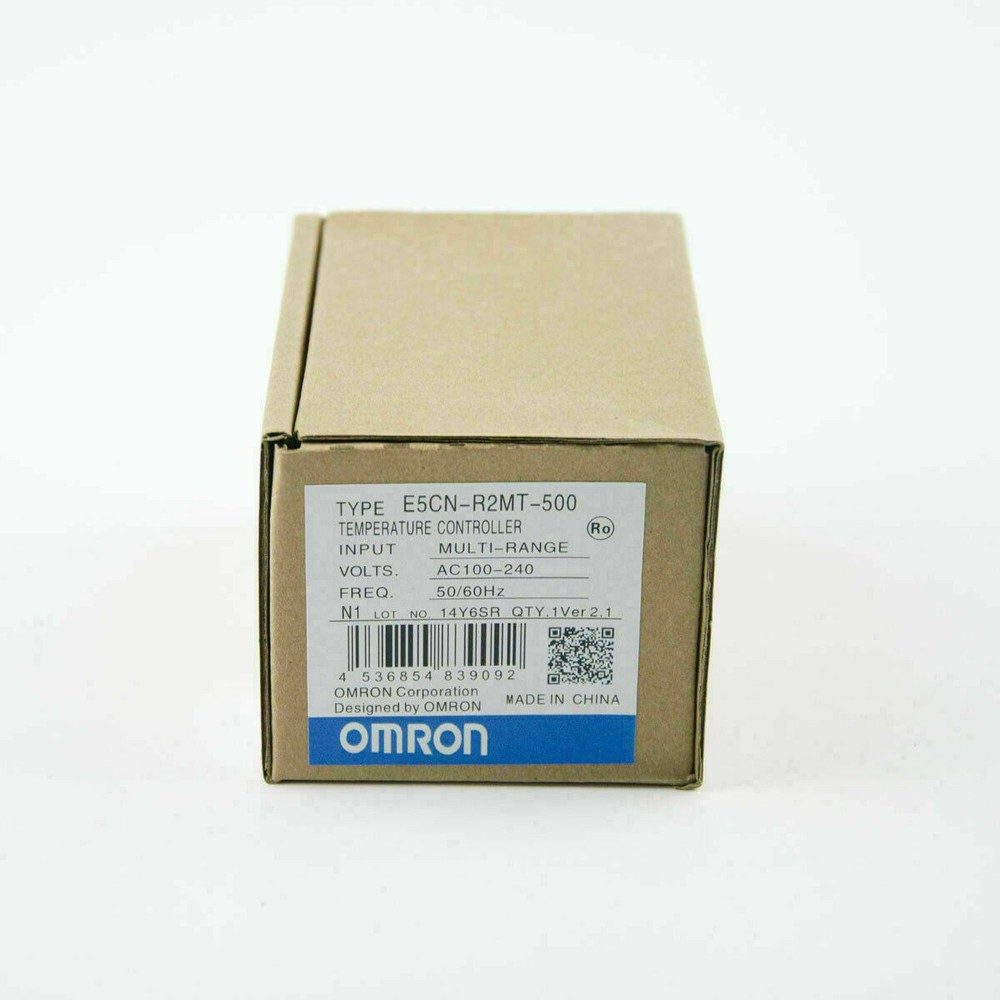 New in box OMRON Temperature Controller E5CN-R2MT-500 100-240V E5CNR2MT500