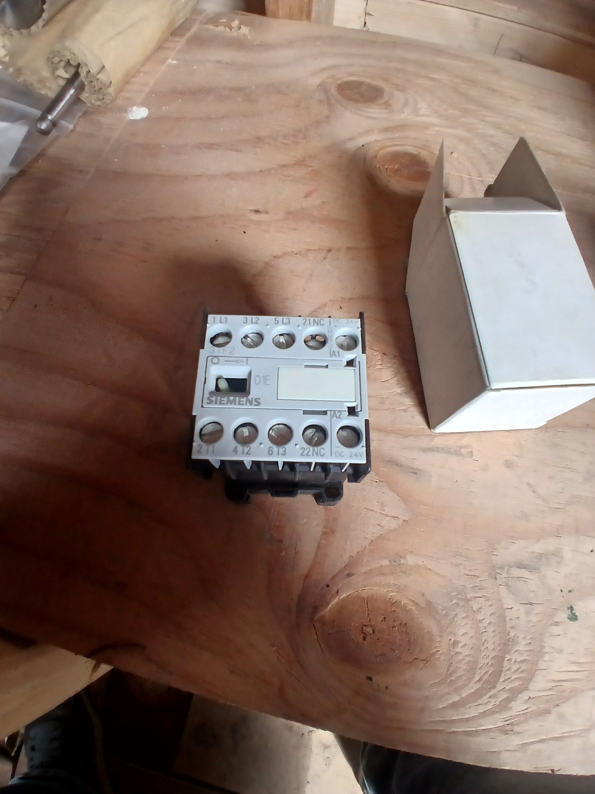 SIEMENS Contactor 3TF2001-0BB4 3TF20 01-0BB4 24VDC