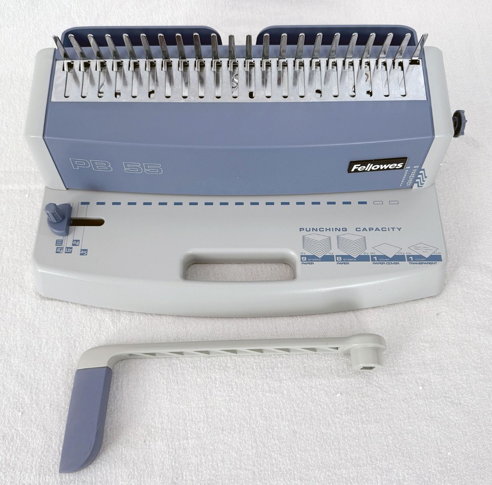 Fellowes Plastic Comb Binding Machine PB 55 - CRC52101 NEW