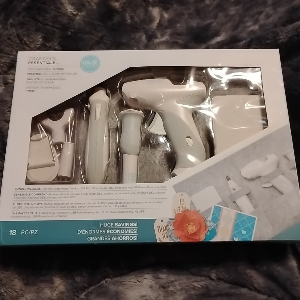 WE R MEMORY KEEPERS CRAFTER'S ESSENTIALS 18 PCs 660337 NEW!
