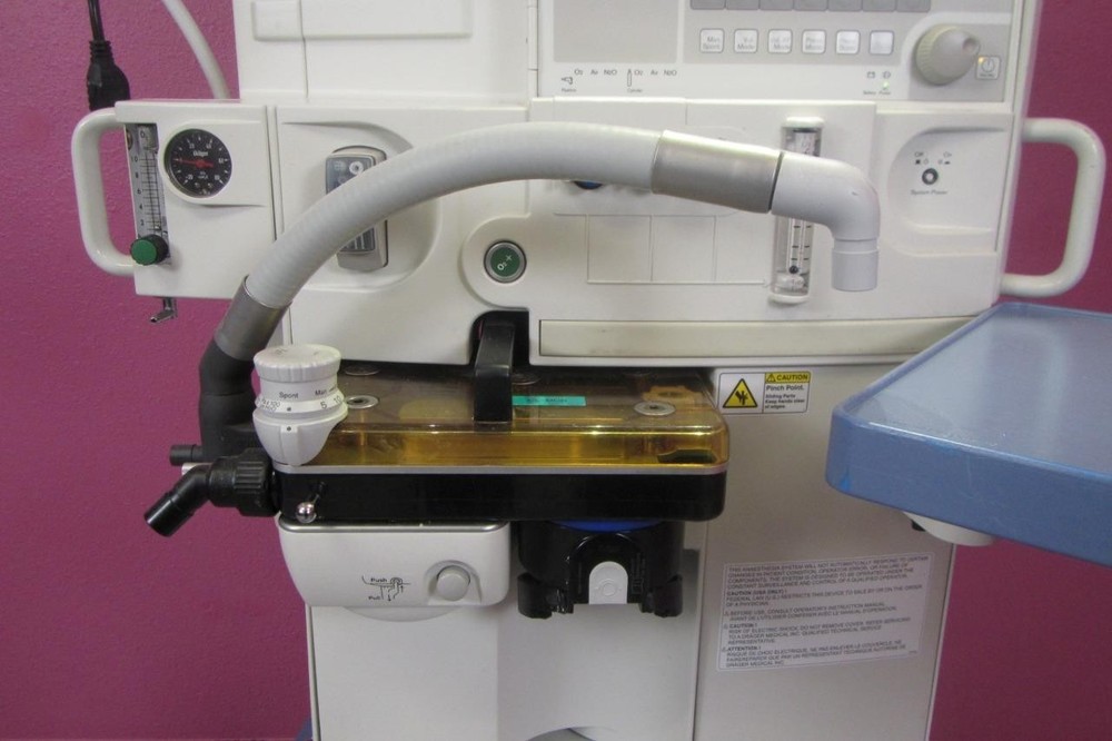 Drager Apollo Continuous Flow Anesthesia Machine w/ Breathing System & Module