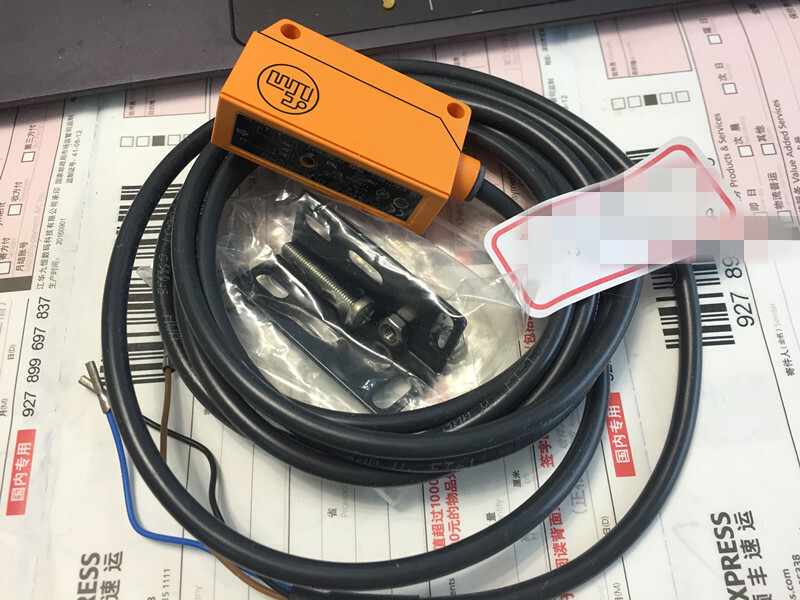 1PC  IFM  OU5006 sensor