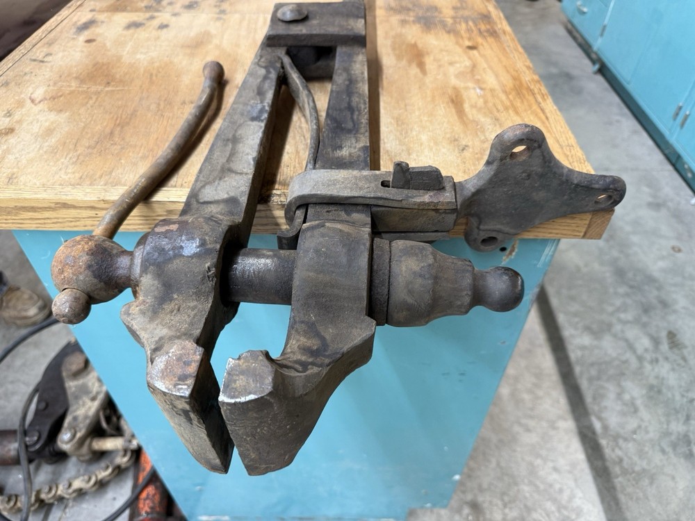 Blacksmiths Vice Indian Chief