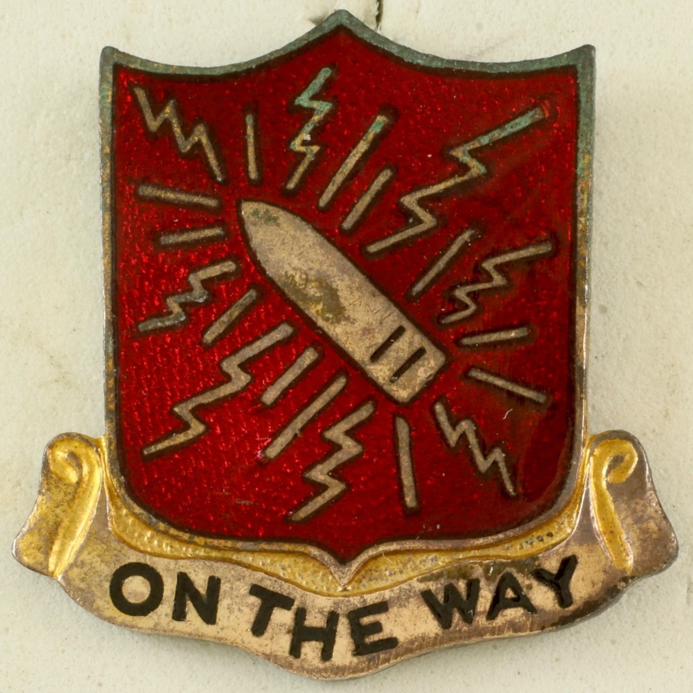 152nd Field Artillery Battalion Crest DI/DUI Screwback