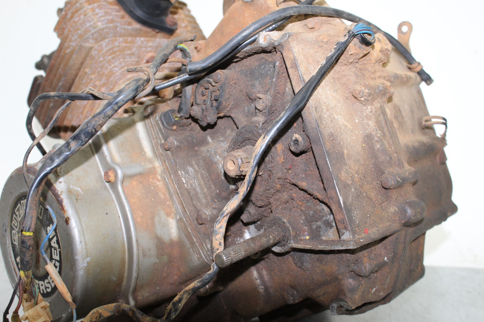 SUZUKI LT300 QUADRUNNER QUAD RUNNER ATV ENGINE MOTOR BLOCK CASES 80'S LT 300