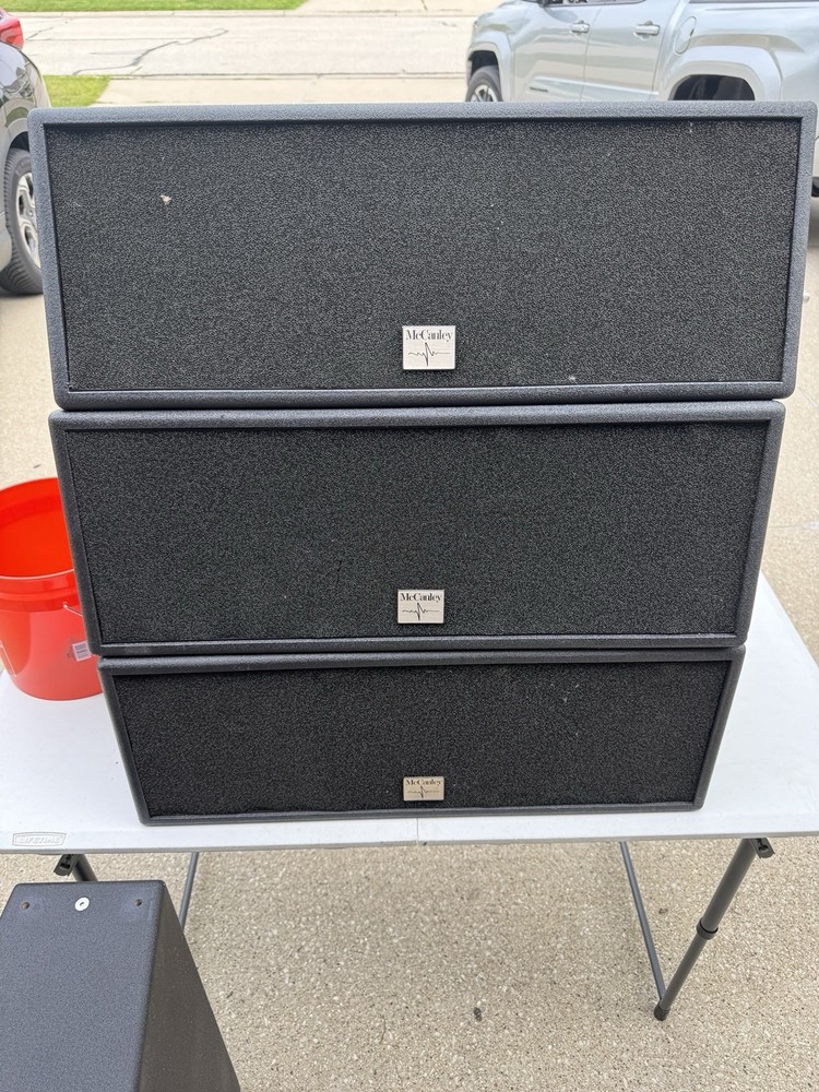 McCauley In.line line array 4 boxes