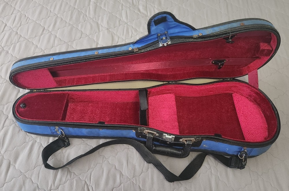 4/4 Size Violin Case Red Velvet Interior
