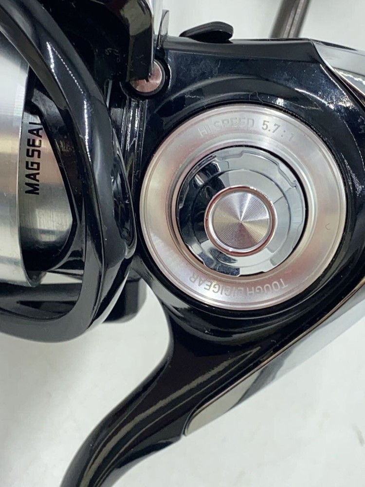 GLOBERIDE REEL LT6000D-H SPINNING 23 REGZA LEXA Used