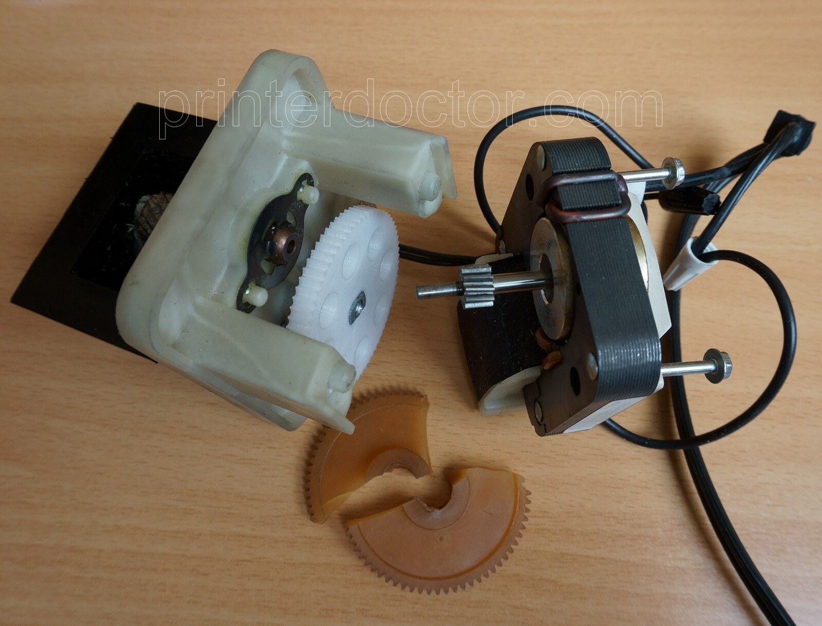 Improved Nylon gear replacement Hunt Boston model 18 / 19 pencil sharpener 296A