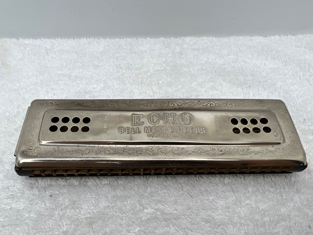 Hohner 1930s Echo Harp Harmonica 56 C/G with original box