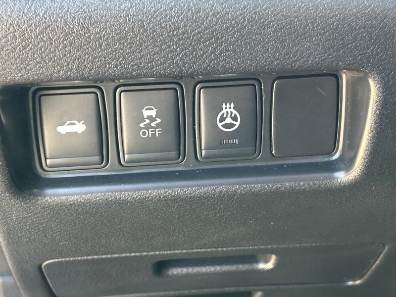 MAXIMA 2016 Fuse Box Cabin 104550318